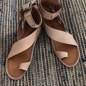 Free People Vale sandals